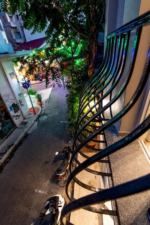 Belle Athenes - Luxury Rooms At Monastiraki Railway Station Экстерьер фото