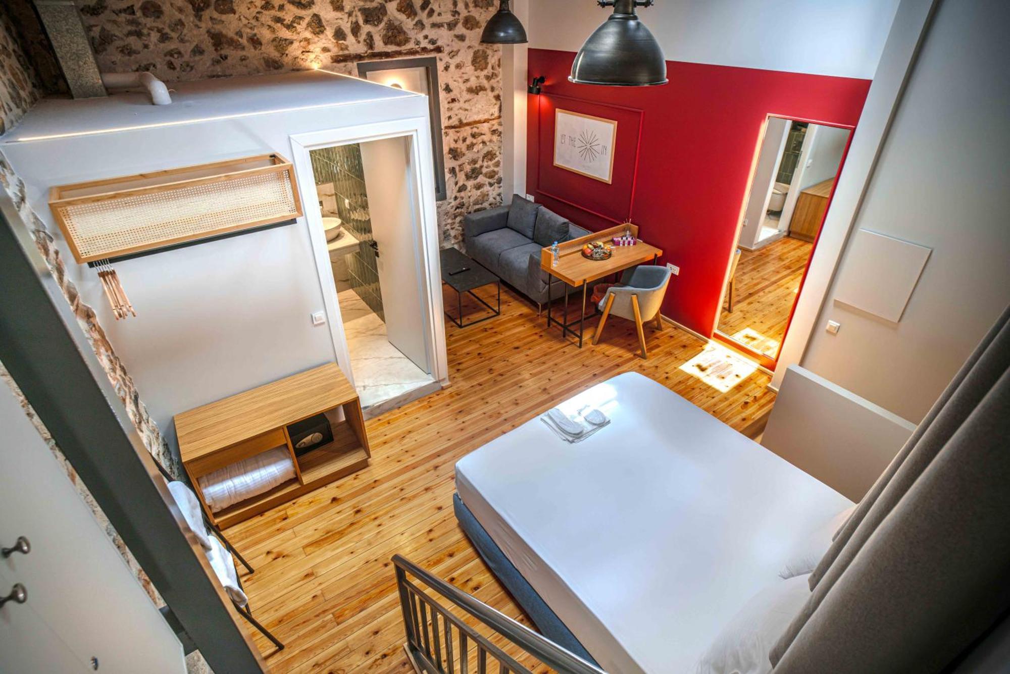 Belle Athenes - Luxury Rooms At Monastiraki Railway Station Экстерьер фото