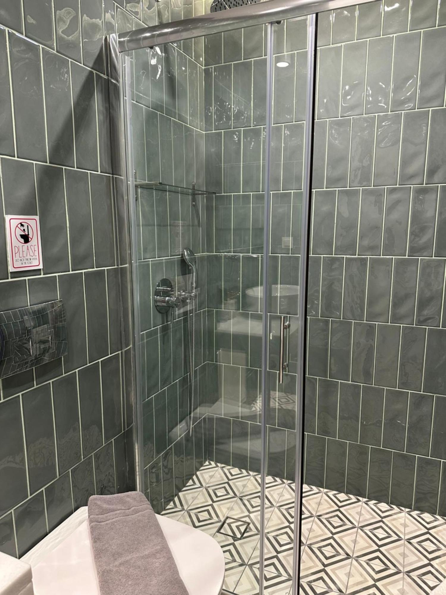 Belle Athenes - Luxury Rooms At Monastiraki Railway Station Экстерьер фото