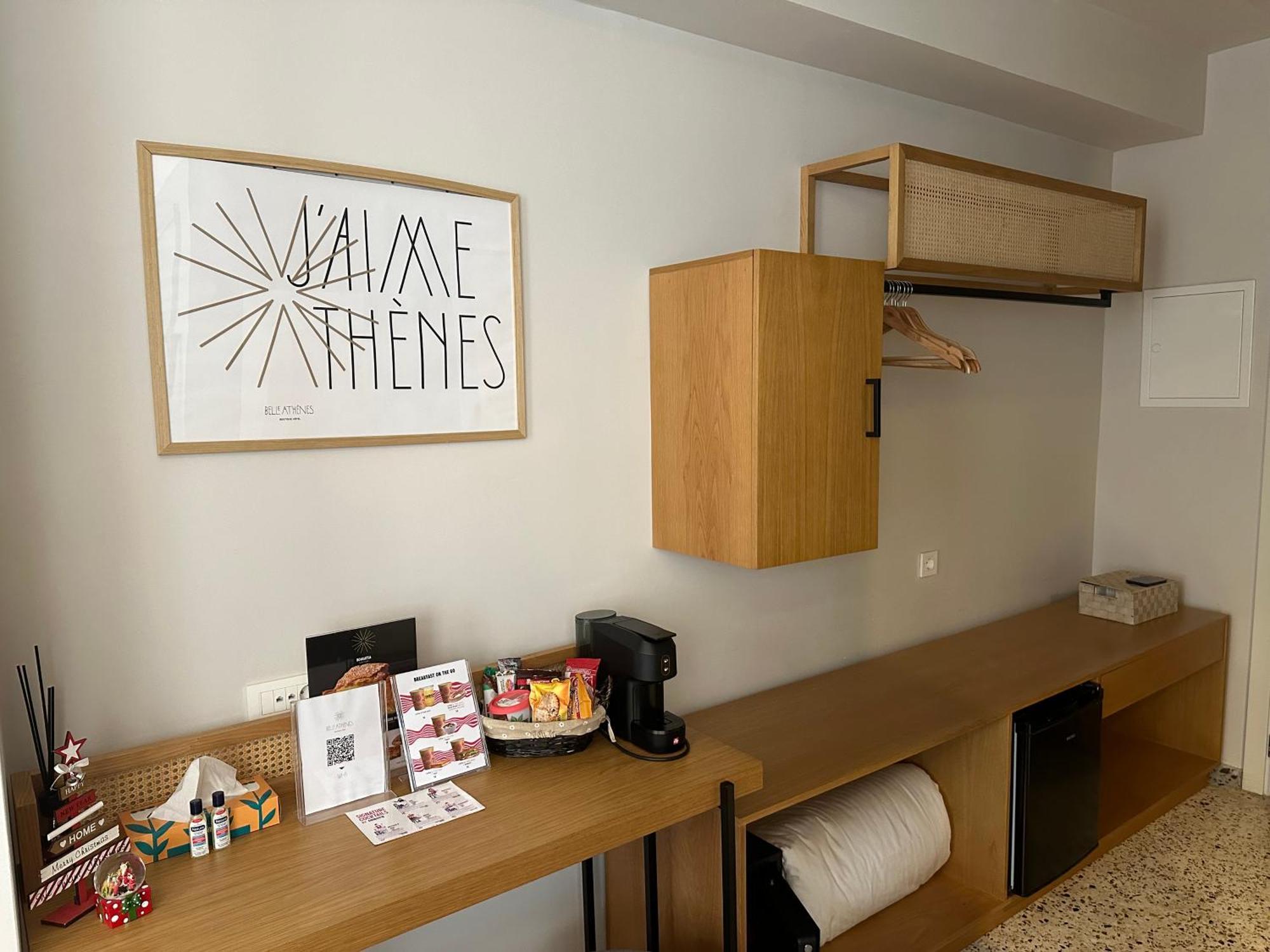 Belle Athenes - Luxury Rooms At Monastiraki Railway Station Экстерьер фото